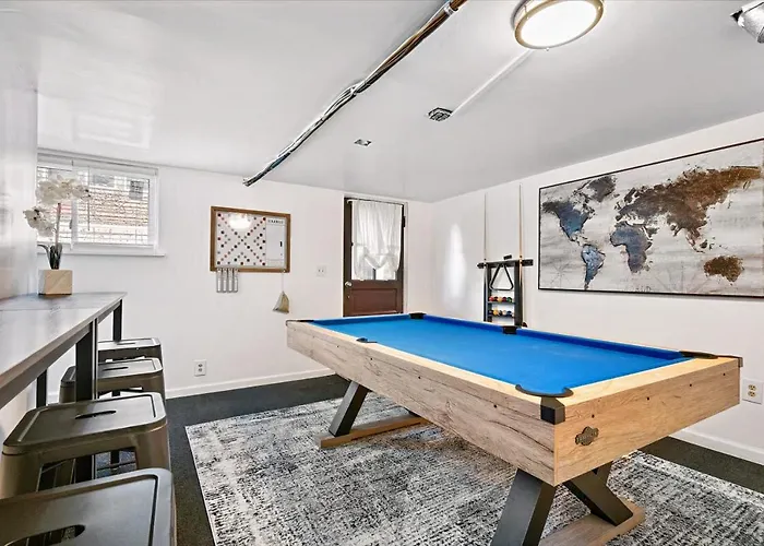 Apartment Cozy Southside Pitt W/ Pool Table +yard Pittsburgh