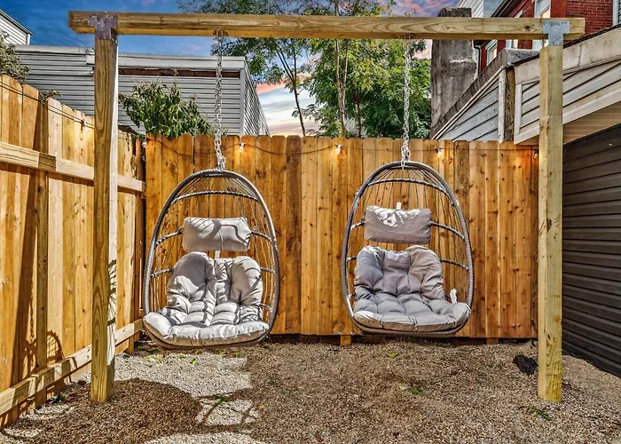 Cozy Southside Pitt W/ Pool Table +yard Pittsburgh